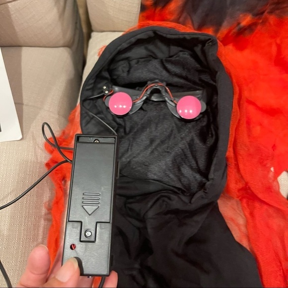 AF: Spirit Costume Fade Eye Executioner Childrens Medium 8-10 - Picture 5 of 7